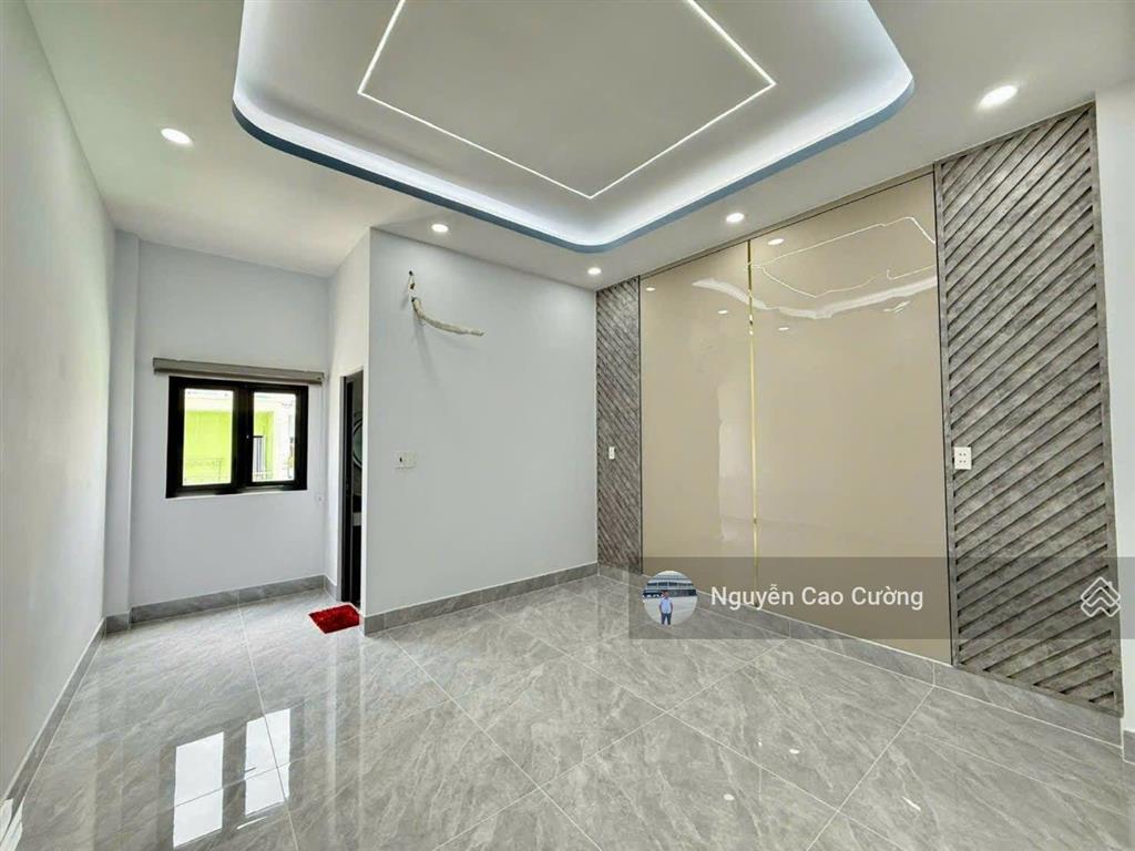 Nhà phố mới đúc 4 lầu, 4x16m vị trí vip gần 3 trường học cấp 1.2.3, 1/ hiệp thành 31, q12