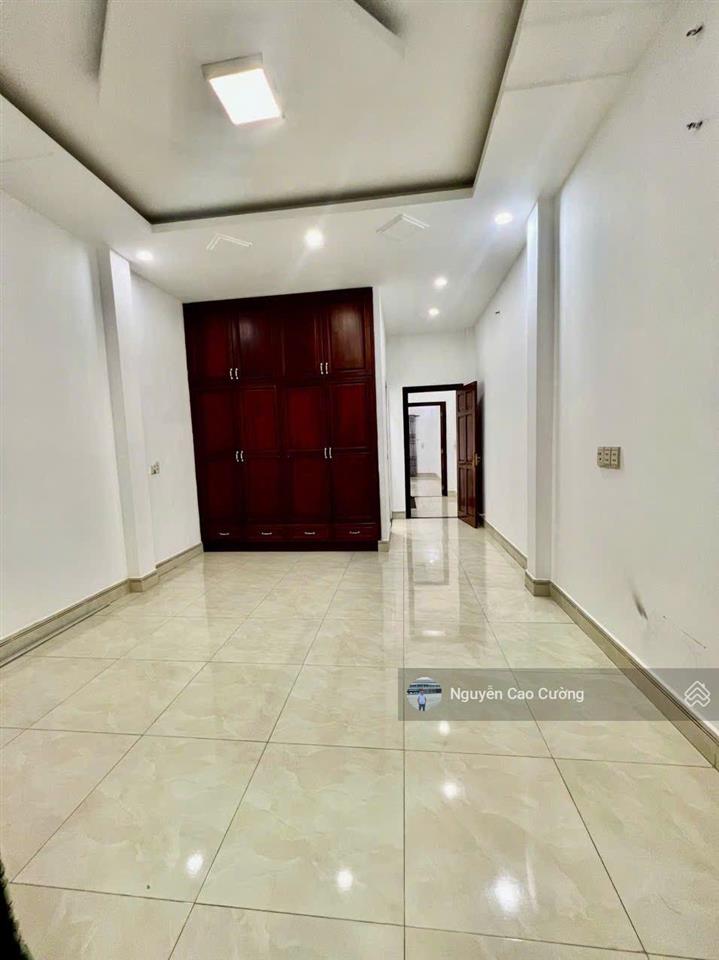Nhà 4x19m đúc 3 lầu cách chợ chỉ 100m, cách hiệp thành city 200m tân chánh hiệp 03