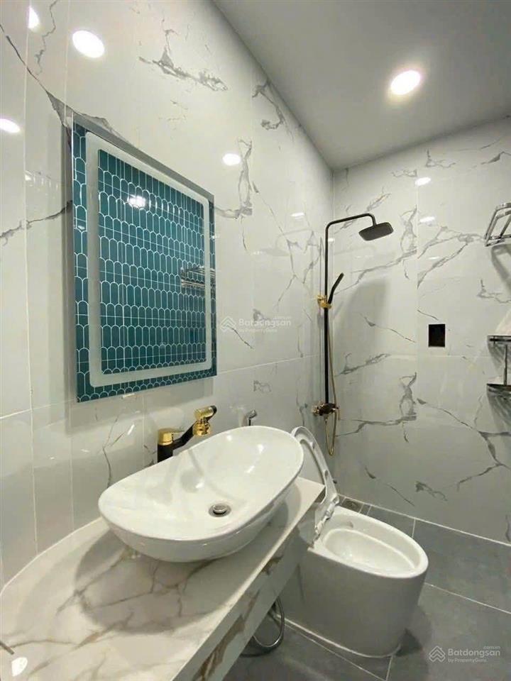 Nhà phố 4x14m, đường 8m thông 1 lửng 3 lầu tân thới hiệp 21 gần metro, gò vấp