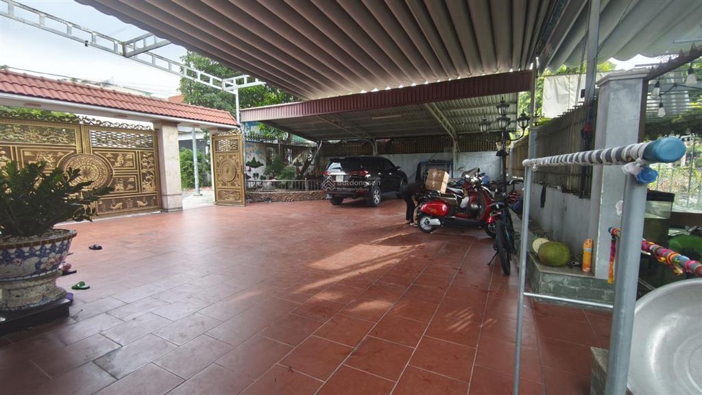 Biệt thự sân vườn ngang 30m sử dụng hơn 500m2, đường 10m kdc phú nhuận, lê thị riêng, thới an, q12