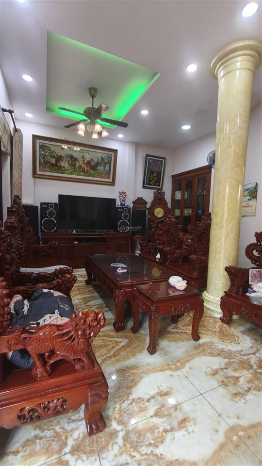Biệt thự sân vườn ngang 30m sử dụng hơn 500m2, đường 10m kdc phú nhuận, lê thị riêng, thới an, q12