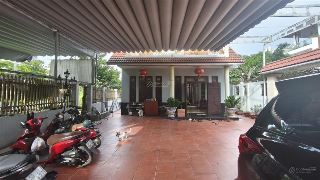 Biệt thự sân vườn ngang 30m sử dụng hơn 500m2, đường 10m kdc phú nhuận, lê thị riêng, thới an, q12