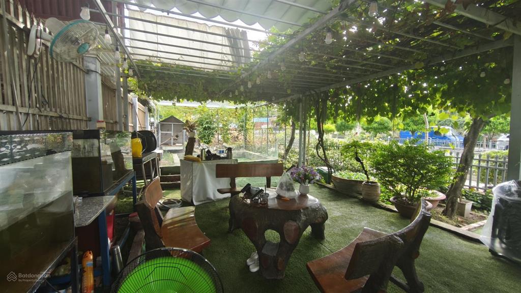 Biệt thự sân vườn ngang 30m sử dụng hơn 500m2, đường 10m kdc phú nhuận, lê thị riêng, thới an, q12