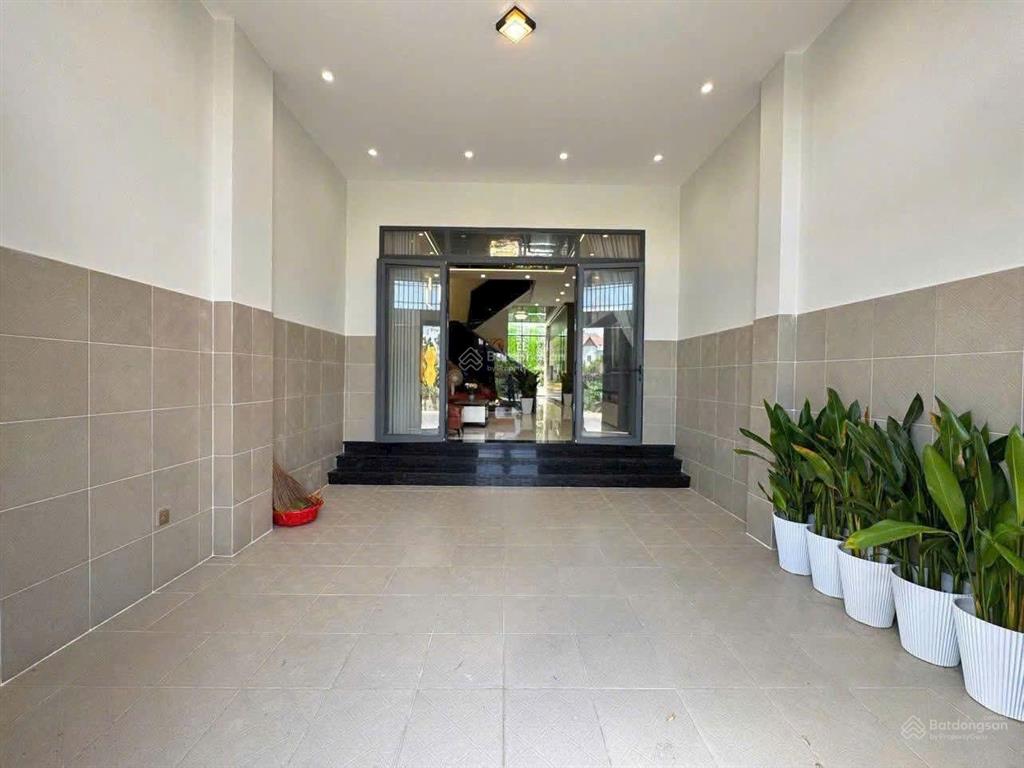 Siêu phẩm mặt tiền đường đình quới an 5x22m đúc 4 tầng đường nhánh thạnh xuân 25