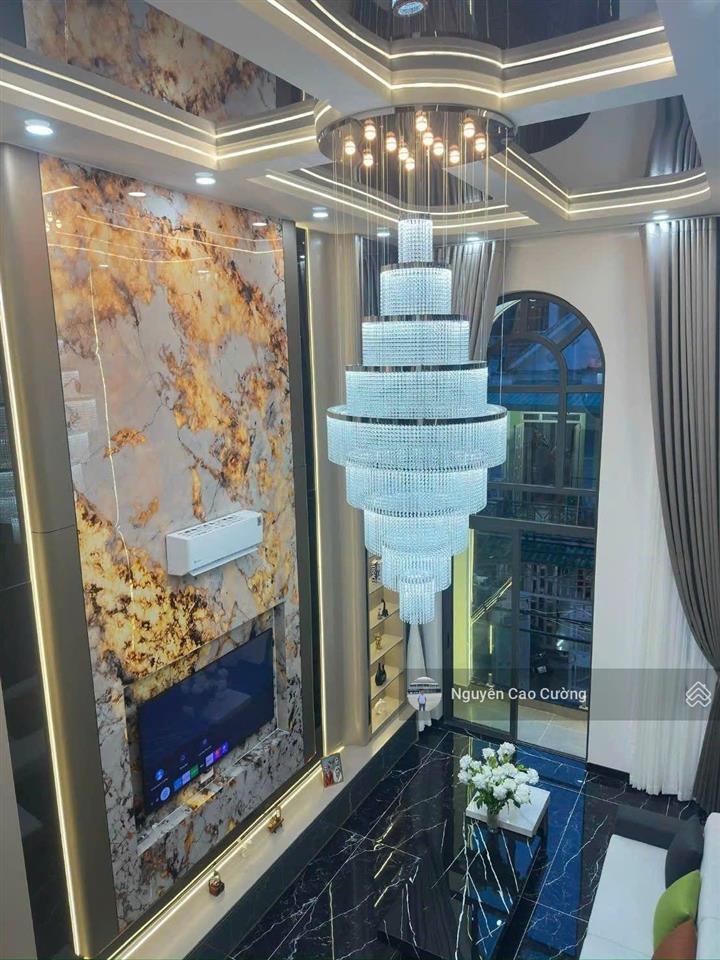 Siêu phẩm duplex, luxury 5 tầng có thang máy  hiệp thành, q12
