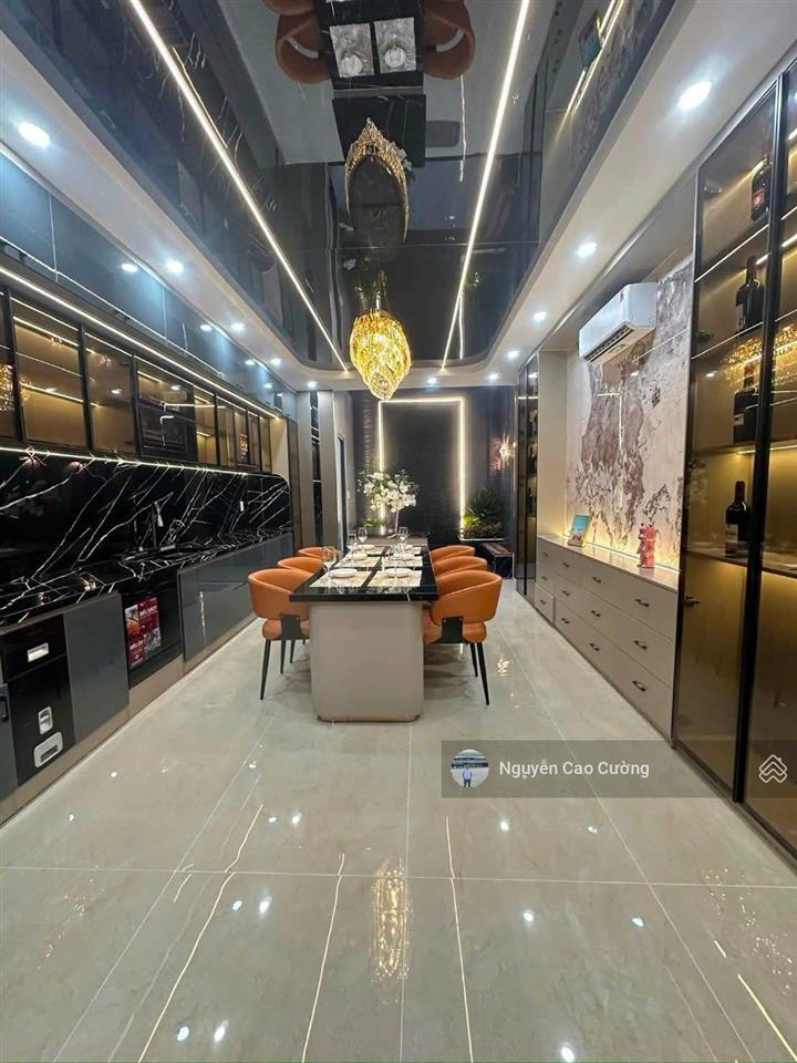 Siêu phẩm duplex, luxury 5 tầng có thang máy  hiệp thành, q12