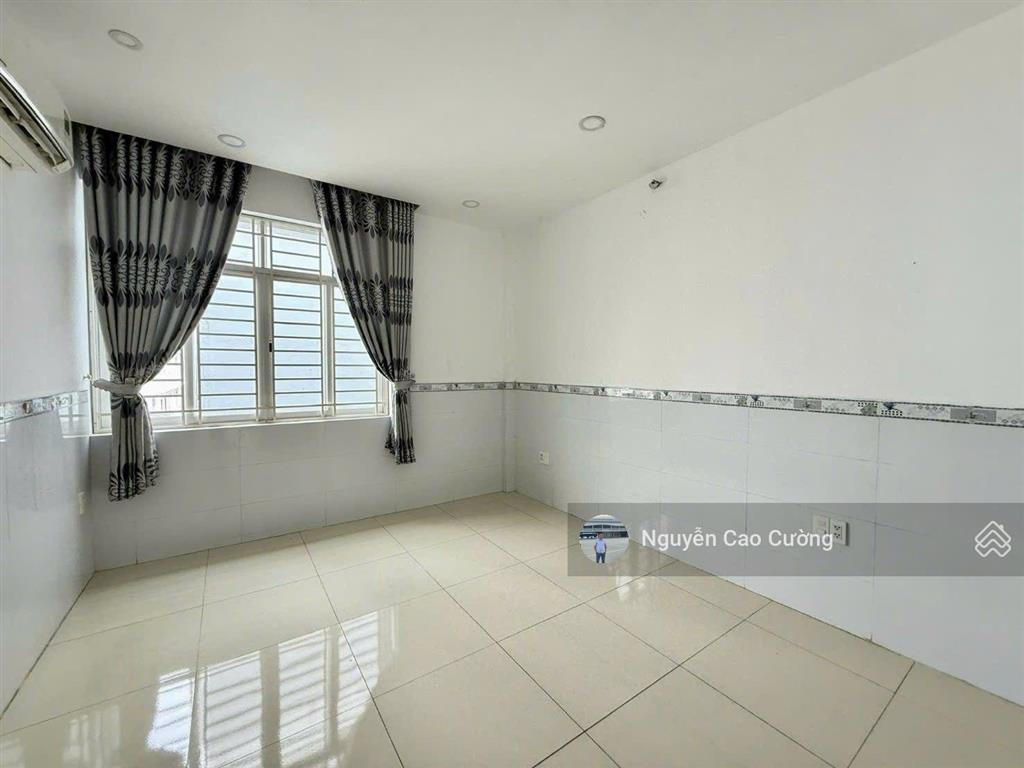 Hàng hiếm nhà phố kdc hiệp thành city, q12, diện tích 5x18m, 01 hầm 3,5 lầu, giá tốt