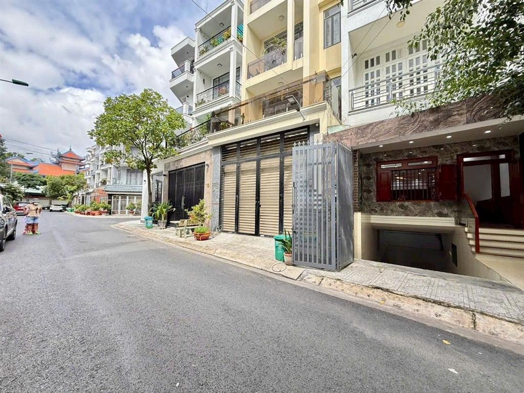 Hàng hiếm nhà phố kdc hiệp thành city, q12, diện tích 5x18m, 01 hầm 3,5 lầu, giá tốt