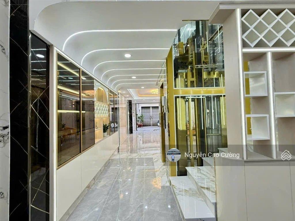 Siêu phẩm thang máy 4.5x18m 1 lửng 3 lầu sát bên mầm non sơn ca 5, tân chánh hiệp 17 thông ra tch10