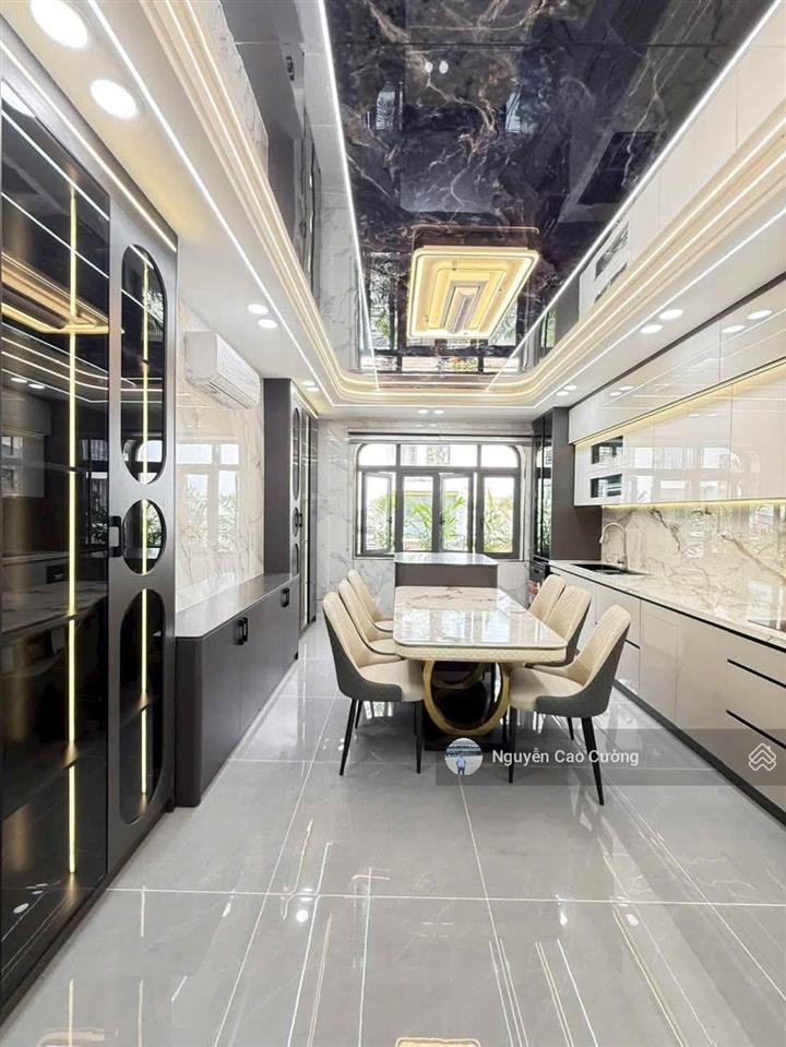Siêu phẩm mặt tiền thang máy 4x28m thạnh xuân 22 đúc 1 lửng 4 lầu