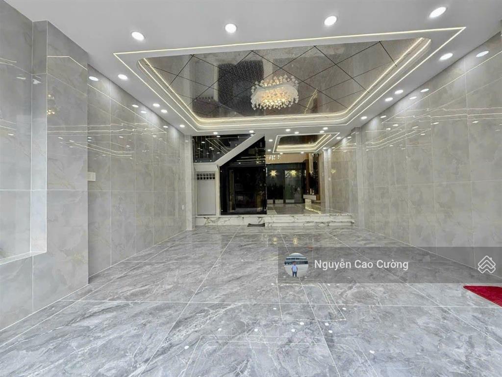 Siêu phẩm thang máy đẹp u mê 5,5x15m 1 lửng 3 lầu đường 8m khu an ninh thạnh xuân 38 shunrise
