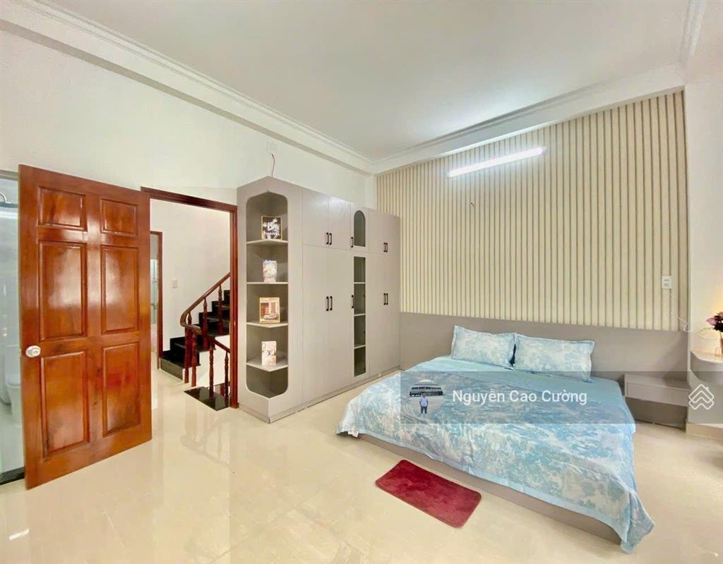 Bán nhà 4,8x13m hẻm 6m thông 1/ lâm thị hố đúc 3 lầu gần công an phường gần hiệp thành city