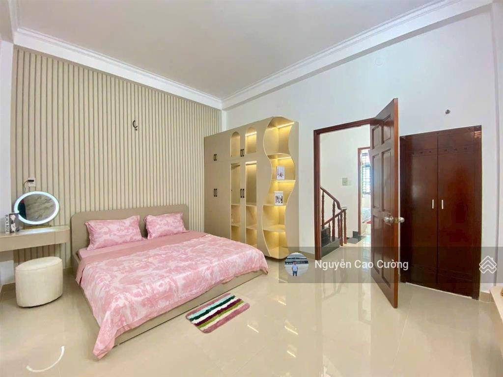 Bán nhà 4,8x13m hẻm 6m thông 1/ lâm thị hố đúc 3 lầu gần công an phường gần hiệp thành city
