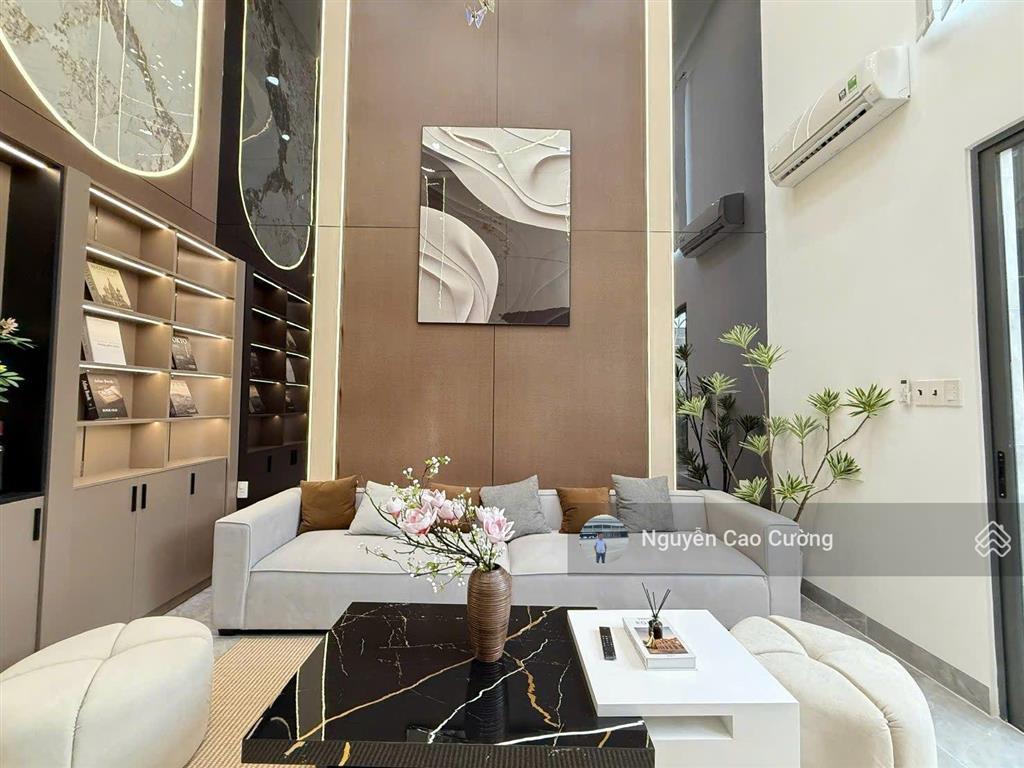 Nhà phố thang máy mặt tiền đường (đường d35 mới) thạnh xuân 23 4x21m 1 lửng 3 lầu đường 10m thông
