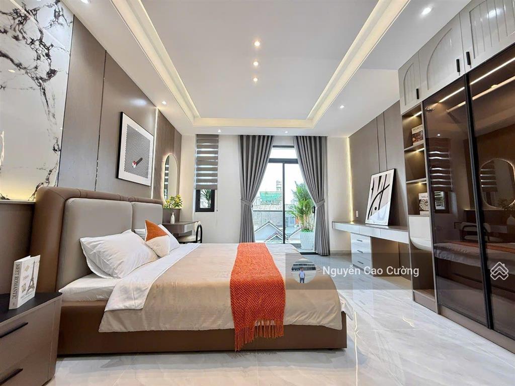 Nhà phố thang máy mặt tiền đường (đường d35 mới) thạnh xuân 23 4x21m 1 lửng 3 lầu đường 10m thông
