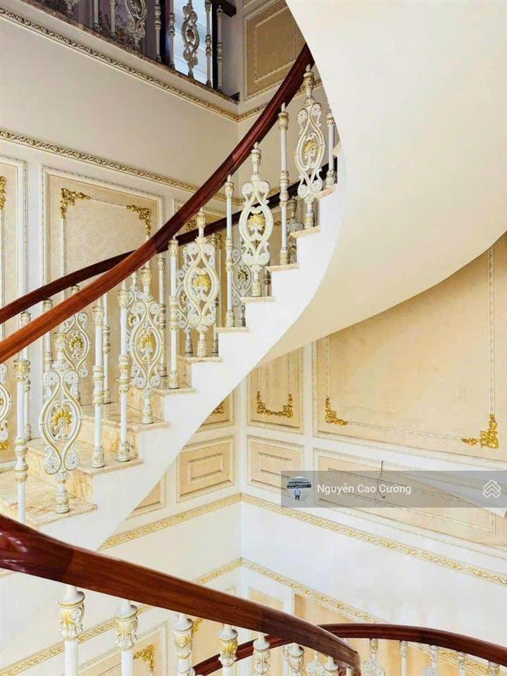 Siêu biệt thự đẳng cấp hoàng gia, 27x27m công nhận 731m2, sân vườn rộng rãi đường thạnh lộc 37