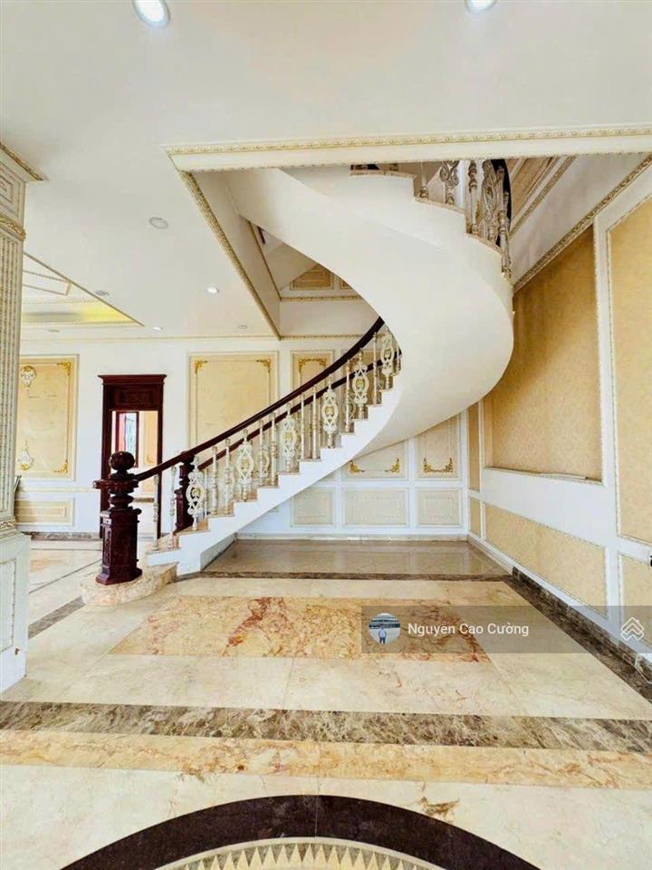 Siêu biệt thự đẳng cấp hoàng gia, 27x27m công nhận 731m2, sân vườn rộng rãi đường thạnh lộc 37