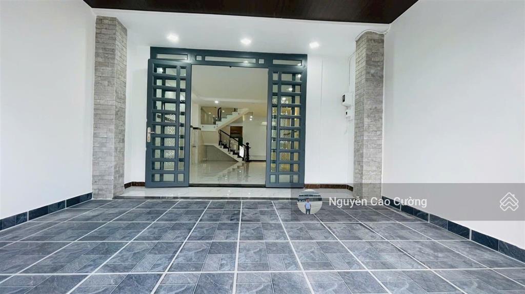 Nhà mặt tiền 5x15m tân thới hiệp 08 gần bệnh viện q12, chợ hạt điều vừa ở vừa làm văn phòng công ty