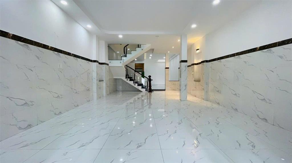 Nhà mặt tiền 5x15m tân thới hiệp 08 gần bệnh viện q12, chợ hạt điều vừa ở vừa làm văn phòng công ty