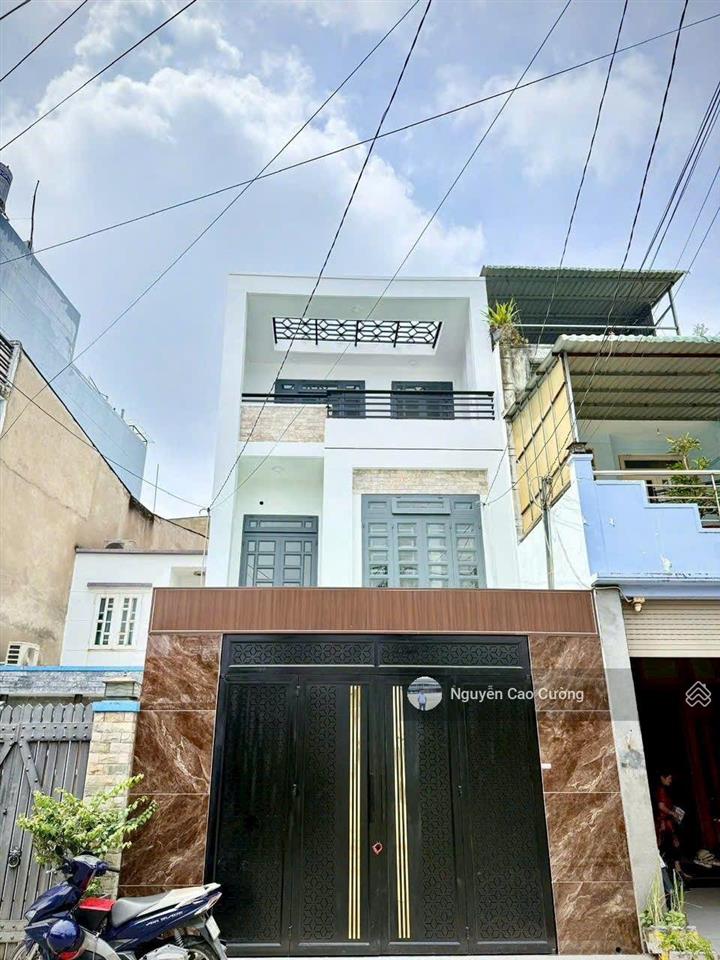 Nhà mặt tiền 5x15m tân thới hiệp 08 gần bệnh viện q12, chợ hạt điều vừa ở vừa làm văn phòng công ty