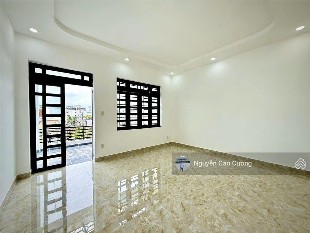 Nhà mặt tiền 5x15m tân thới hiệp 08 gần bệnh viện q12, chợ hạt điều vừa ở vừa làm văn phòng công ty