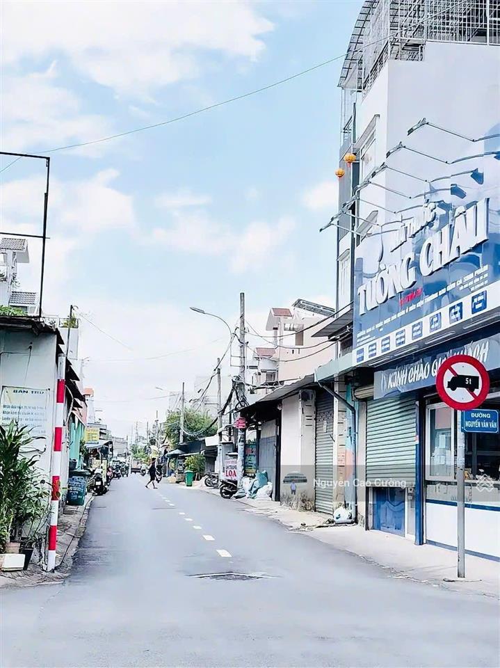 Bán đất có nhà cũ 5,2x20m hiệp thành 06 gần 3 trường học, chợ hiệp thành
