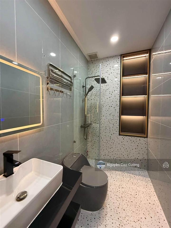 Siêu nhà phố vip 5x 25m, cn 122m2 đúc 5 tầng, đường 7m thông thạnh xuân 33