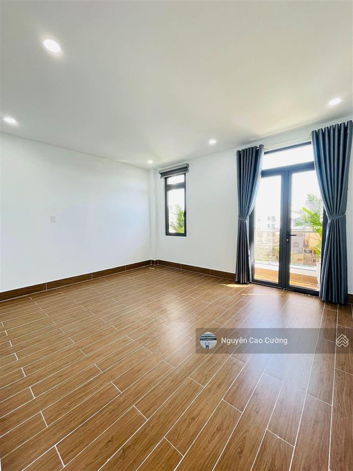 Nhà phố ngang 5mx15m, thang máy đường 8m thông trần thị năm  tân chánh hiệp, q12