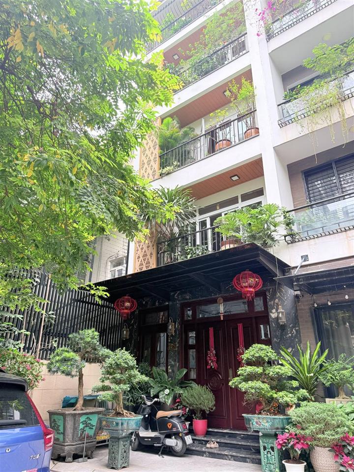 Chính chủ gộp bank nhà 6tầng, thang máy 95m2 thoáng trước sau, ở sướng, ôtô tránh, nguyễn chí thanh
