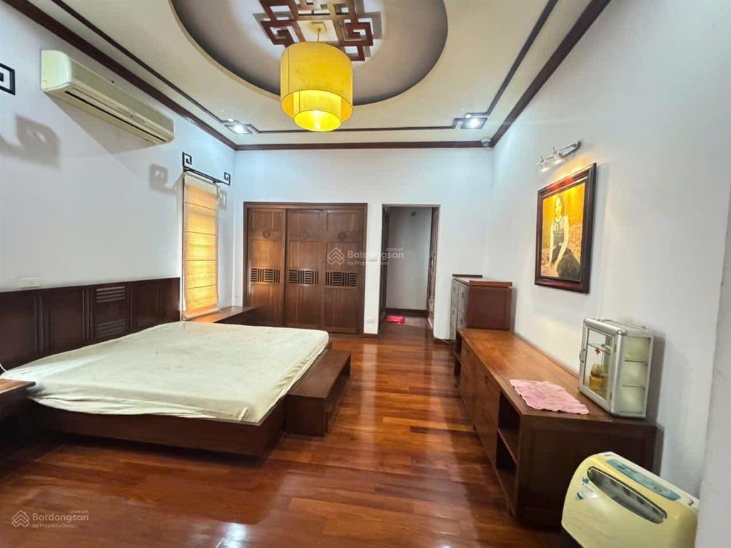 Mặt phố bà triệu  hai bà trưng, 79m2 6tầng, ở sướng, kinh doanh đỉnh, giá đầu tư, sát hồ hoàn kiếm