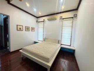 Chính chủ lô góc, mặt phố bà triệu sát hồ hoàn kiếm 82m2 x6tầng, kinh doanh đa ngành, dòng tiền đều
