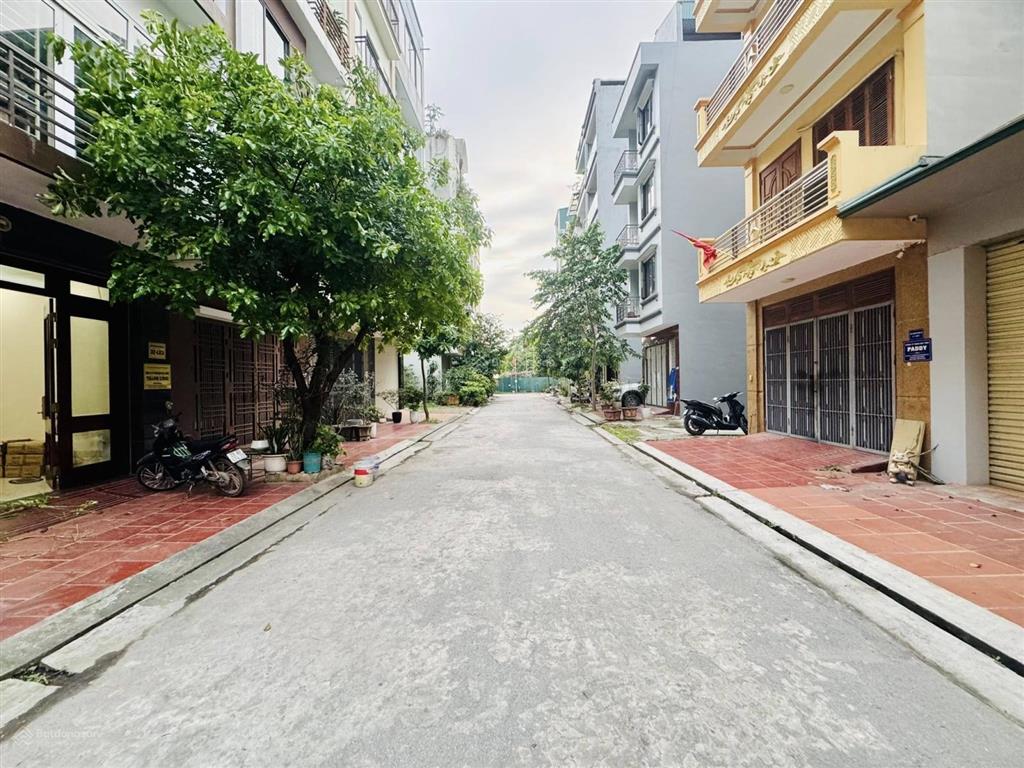 Chính chủ bán gấp nhà 87m2x 5 tầng, thoáng sáng  ở sướng, gần trường phan bội châu  kđt văn quán