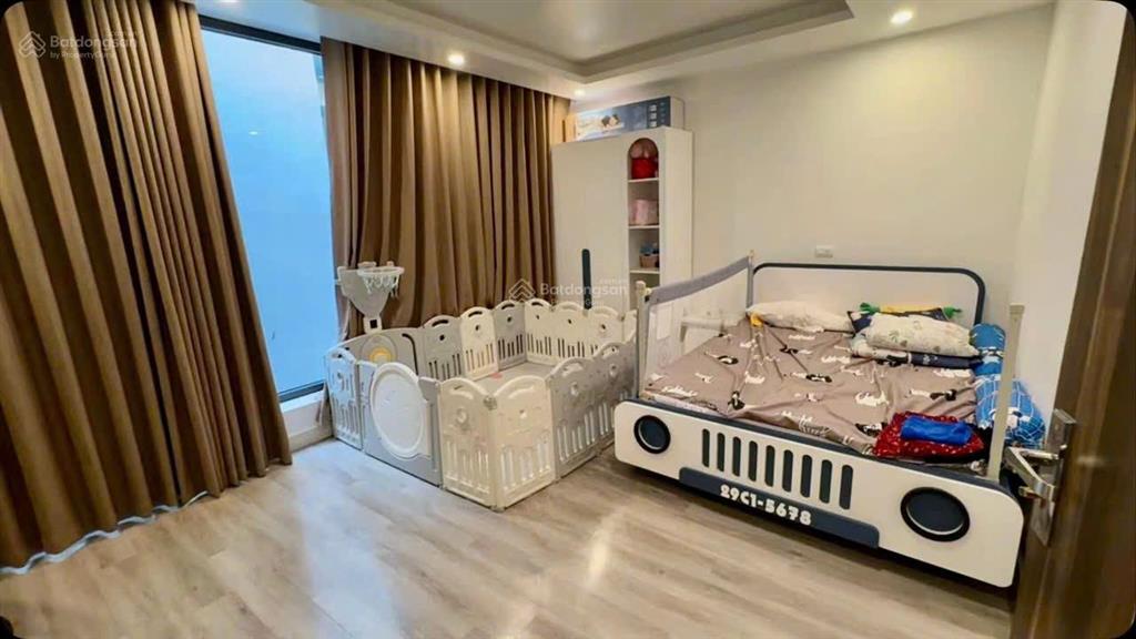 Chính chủ nhà đẹp 101m2x 5tầng, ôtô tránh, thoáng sángở sướng, sát trường tesla, tổng cục 5 yên xá