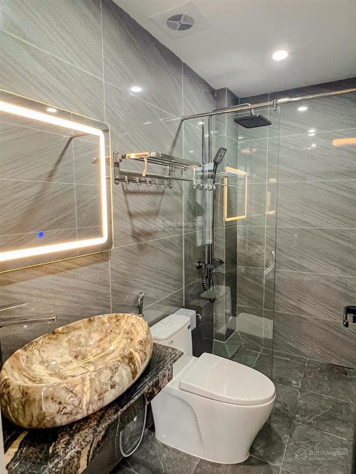 Chính chủ bán gấp 90m2 x5tầng, thang máy, thoáng sáng ở sướng, sát trường marie curie, kđt văn phú