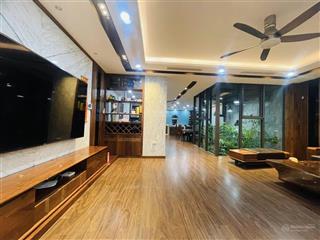Chính chủ bán nhanh biệt thự 210m2x4 tầng, thoáng sáng ở sướng, sát trường marie curie, kđt văn phú