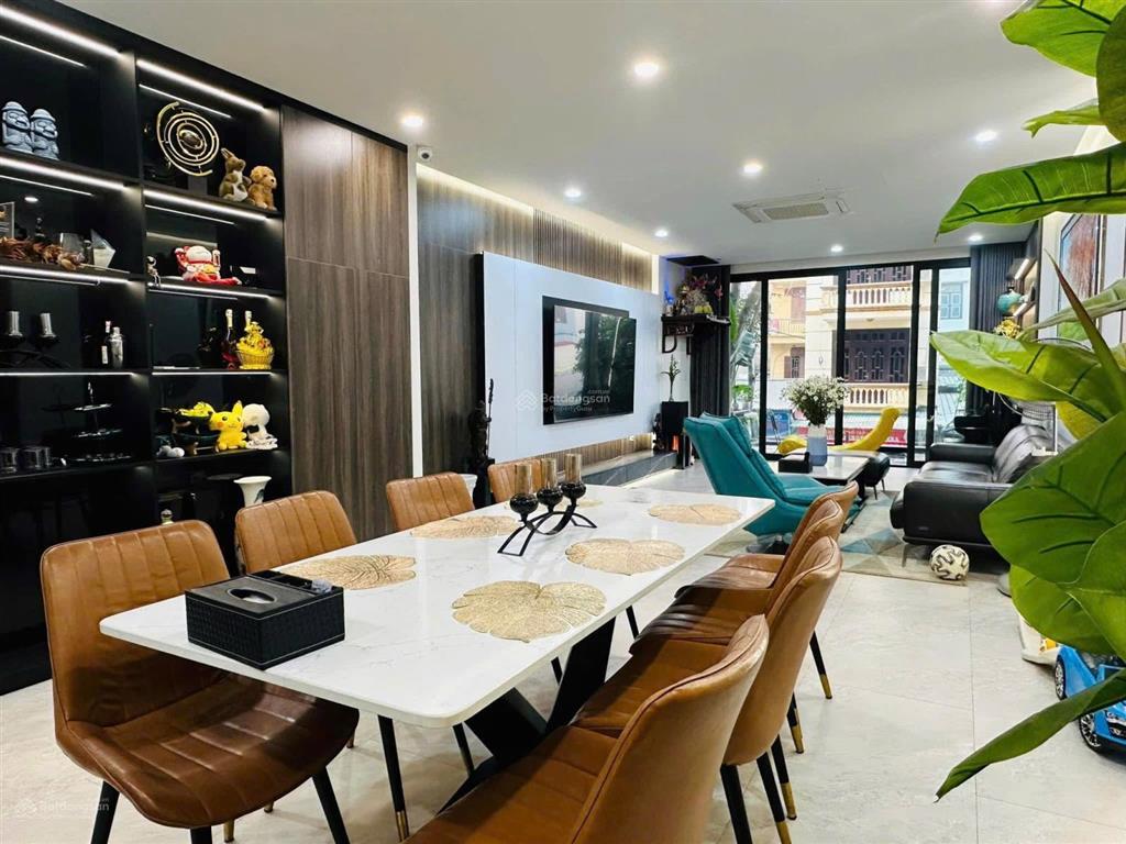 Chính chủ bán gấp nhà 87m2x 5tầng,kinh doanh đa, ngành, thoáng sáng ở sướng, gần hồ  kđt văn quán