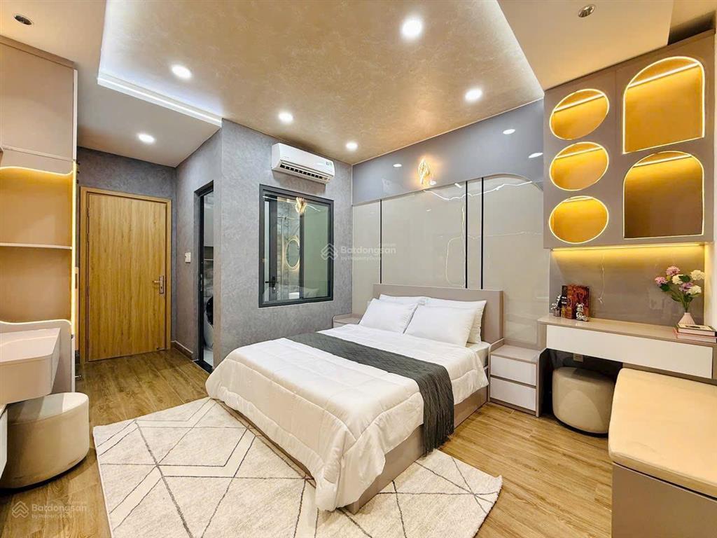 Chính chủ nhà đẹp 68m2x 5tầng, ôtô tránh, thoáng sáng ở sướng, sát trường tesla, tổng cục 5 yên xá