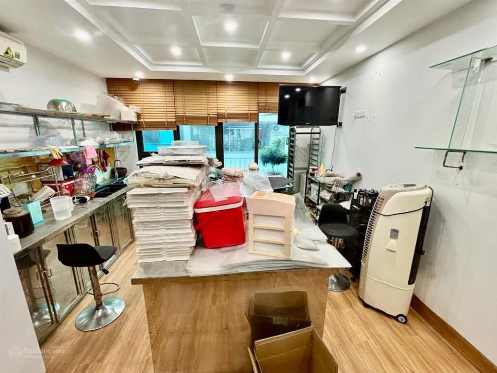 Chính chủ cần bán nhà 66m x8tầng, thang máy,ôtô tránh, kinh doanh,thoáng sángở sướng, nguyễn chánh