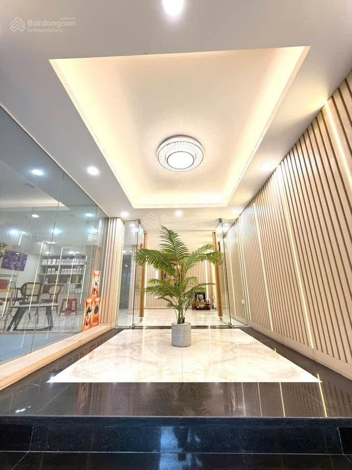 Chủ gộp bank 96m x 8 tầng, mặt tiền 7,5m. thang máy, kinh doanh, thoáng sáng  ở sướng, đỗ quang