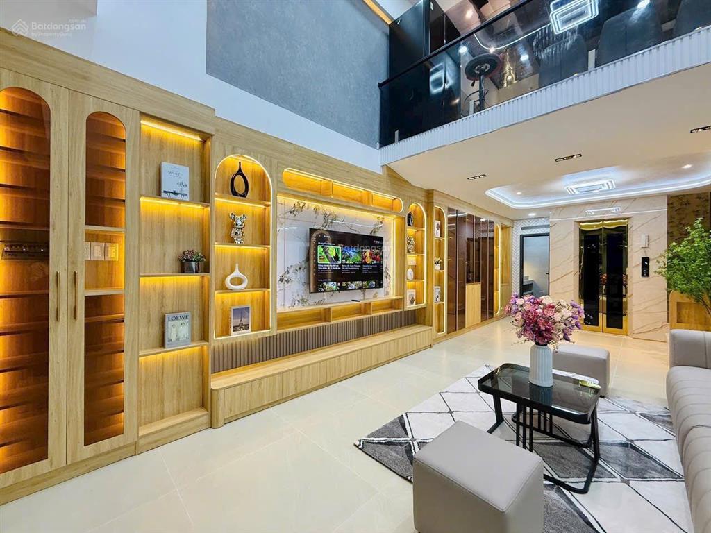 Chính chủ tìm chủ mới nhà 56m2x 5tầng, ôtô tránh, kinh doanh, thoáng sáng  ở sướng, khuất duy tiến
