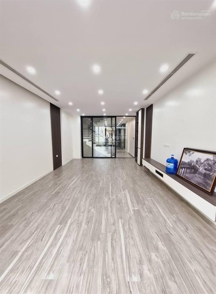 Chính chủ cần bán nhà 55m2 x 5 tầng, ô tô tránh, thoáng sáng  ở sướng, ngụy như kon tum