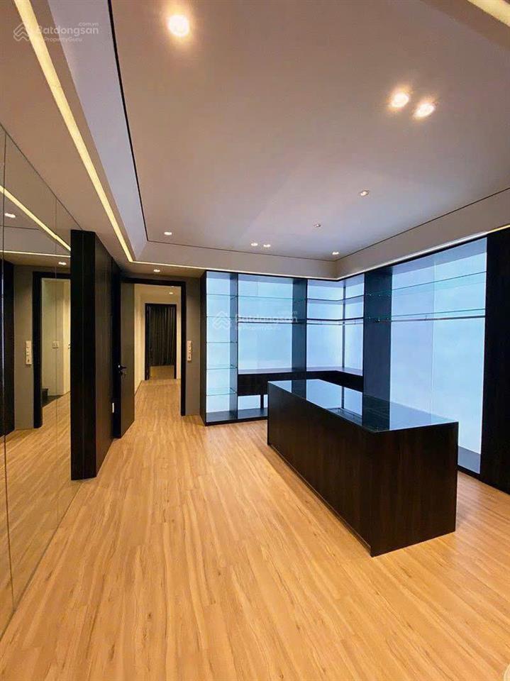 Cần cho thuê nguyên căn siêu xịn tại hoàng huy mall