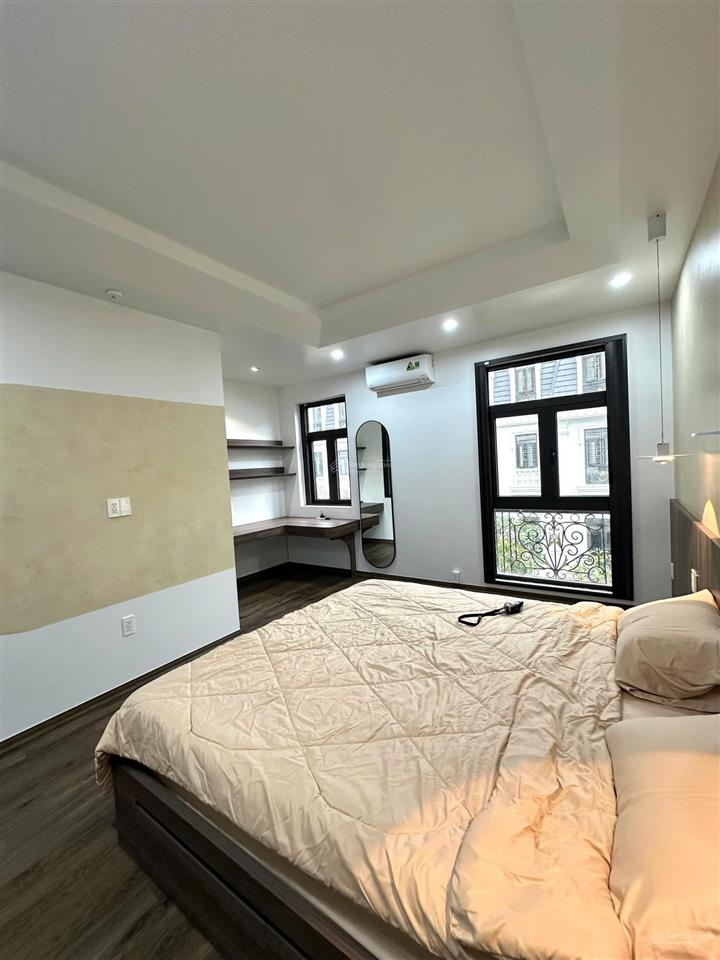 Cho thuê nhà full đồ xịn xò mới tinh ở hoàng huy mall + thang máy