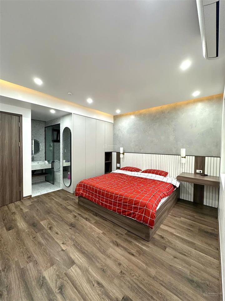 Cho thuê nhà full đồ xịn xò mới tinh ở hoàng huy mall + thang máy