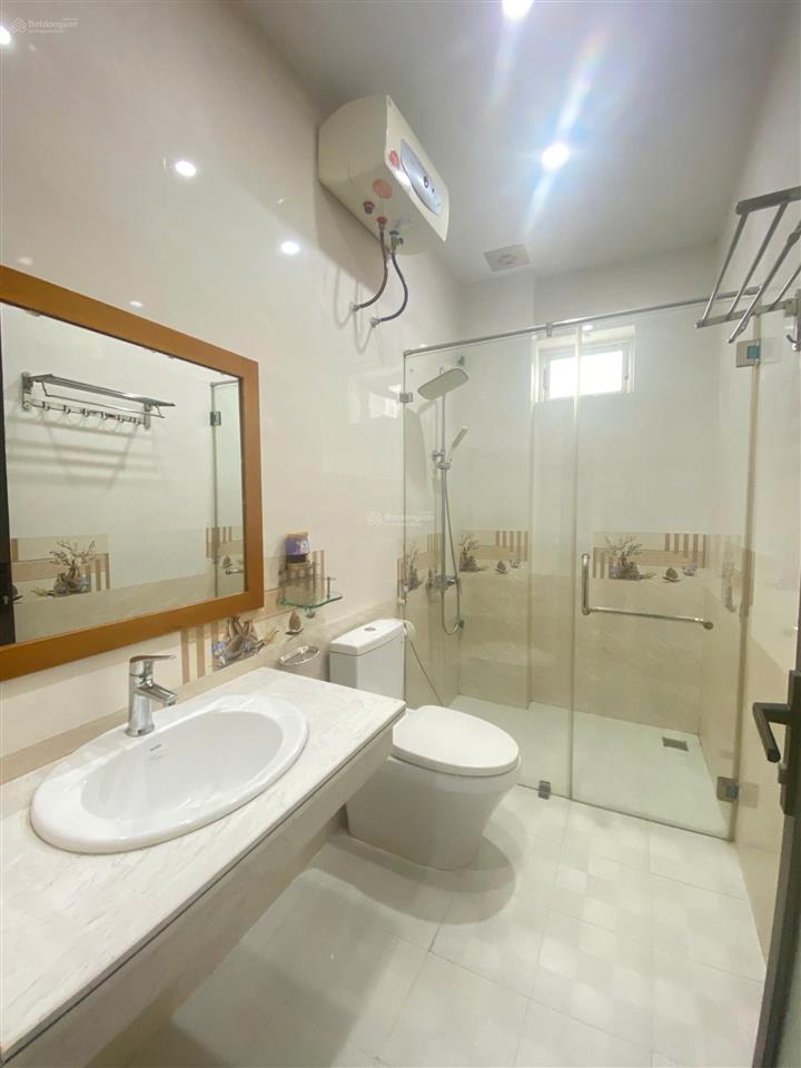 Cho thuê nguyên căn 7 phòng khép kín khu văn cao