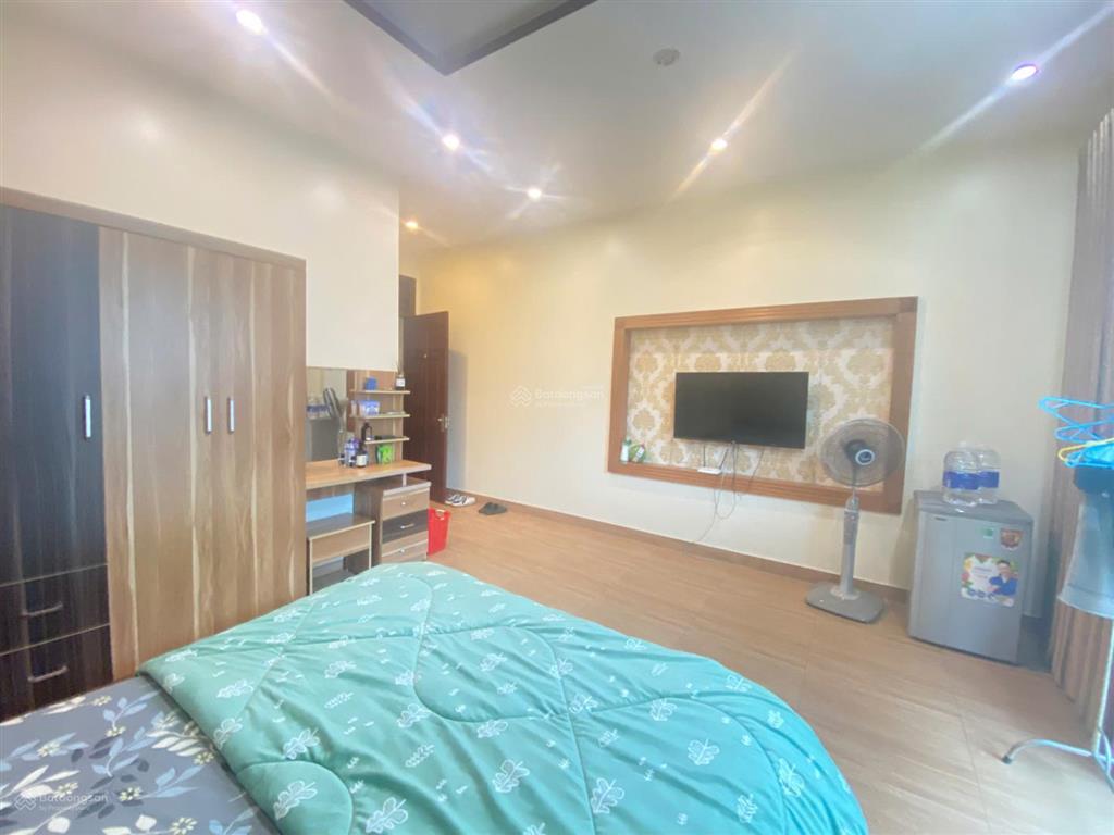 Cho thuê nguyên căn 7 phòng khép kín khu văn cao