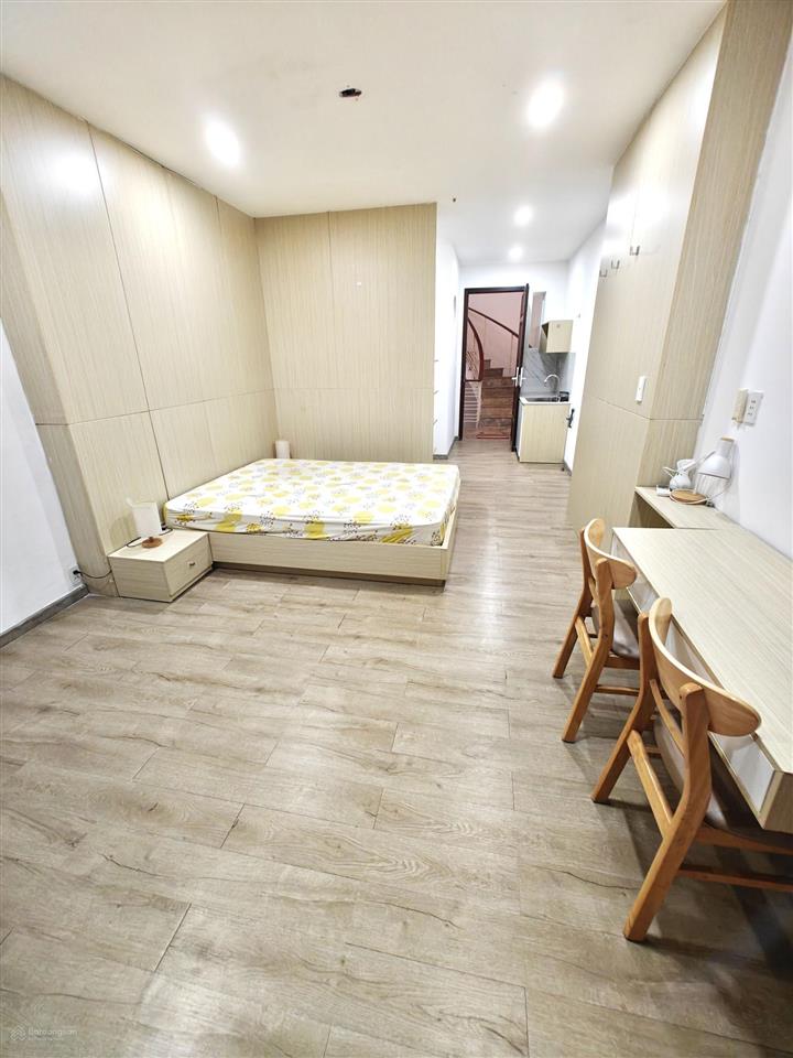 Cho thuê nhà riêng tại 351/7b lê văn sỹ, phường nhiêu lộc giá tốt 60 triệu/tháng