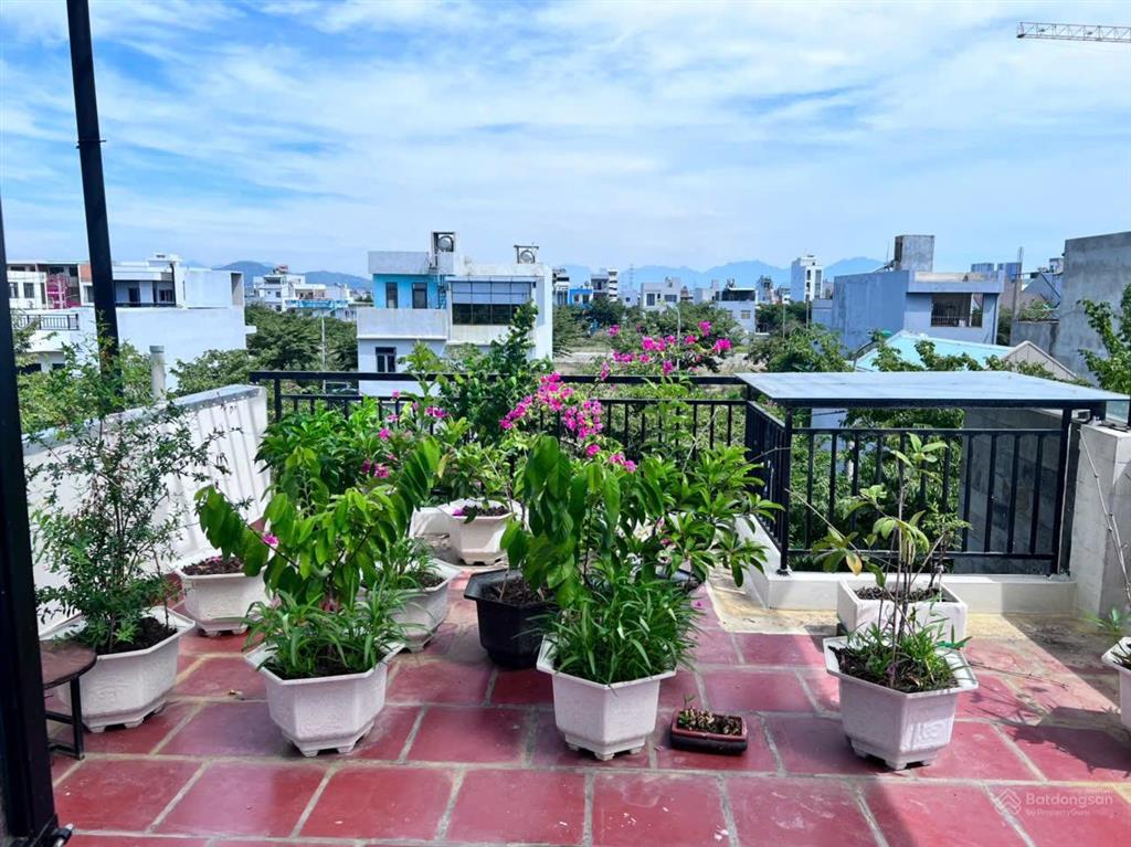 Cho thuê nr 3pn, 3wc, 105m2, 25 triệu, tại 43, khu đô thị nam hòa xuân, đà nẵng