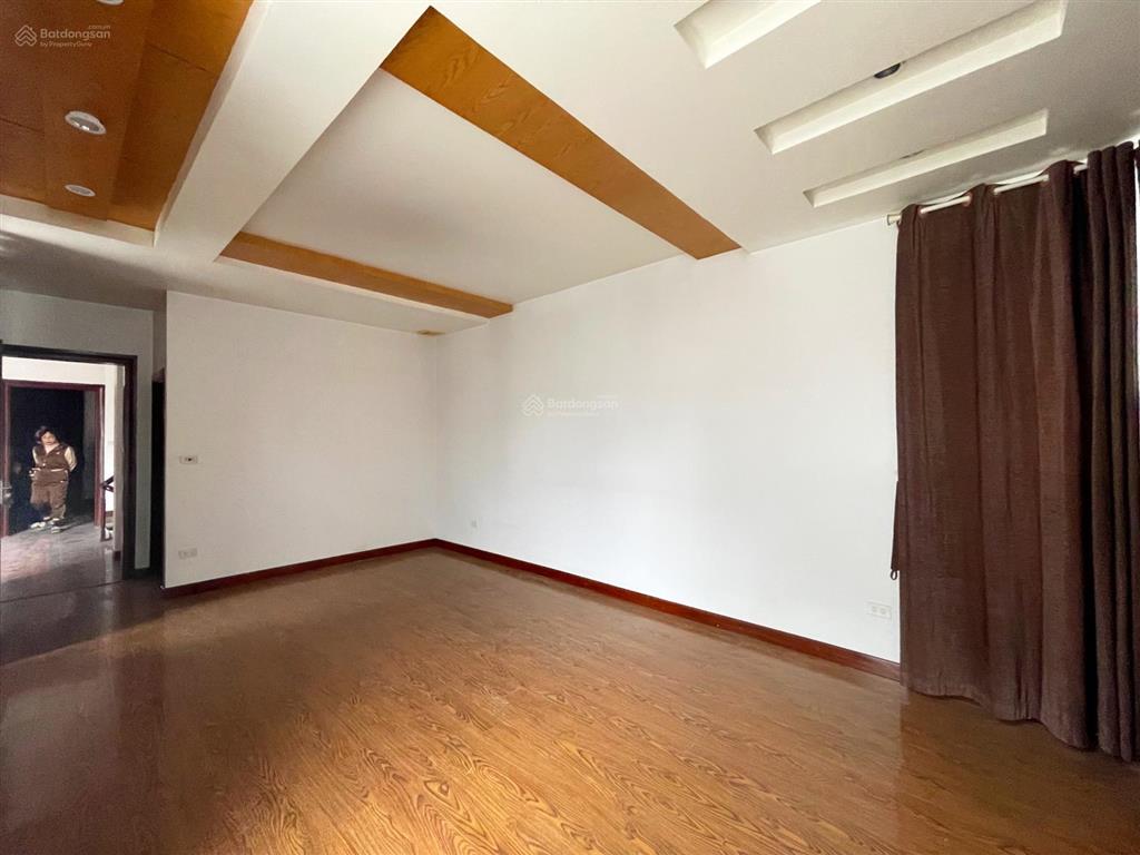 Biệt thự 3 tầng lô 3d lê hồng phong  200m2 ngang 10m  đường 22m