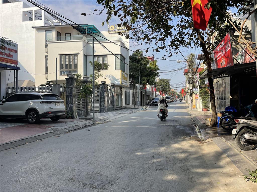 244.56m2 đất mặt đường trung hành ngang 7.1m đông nam